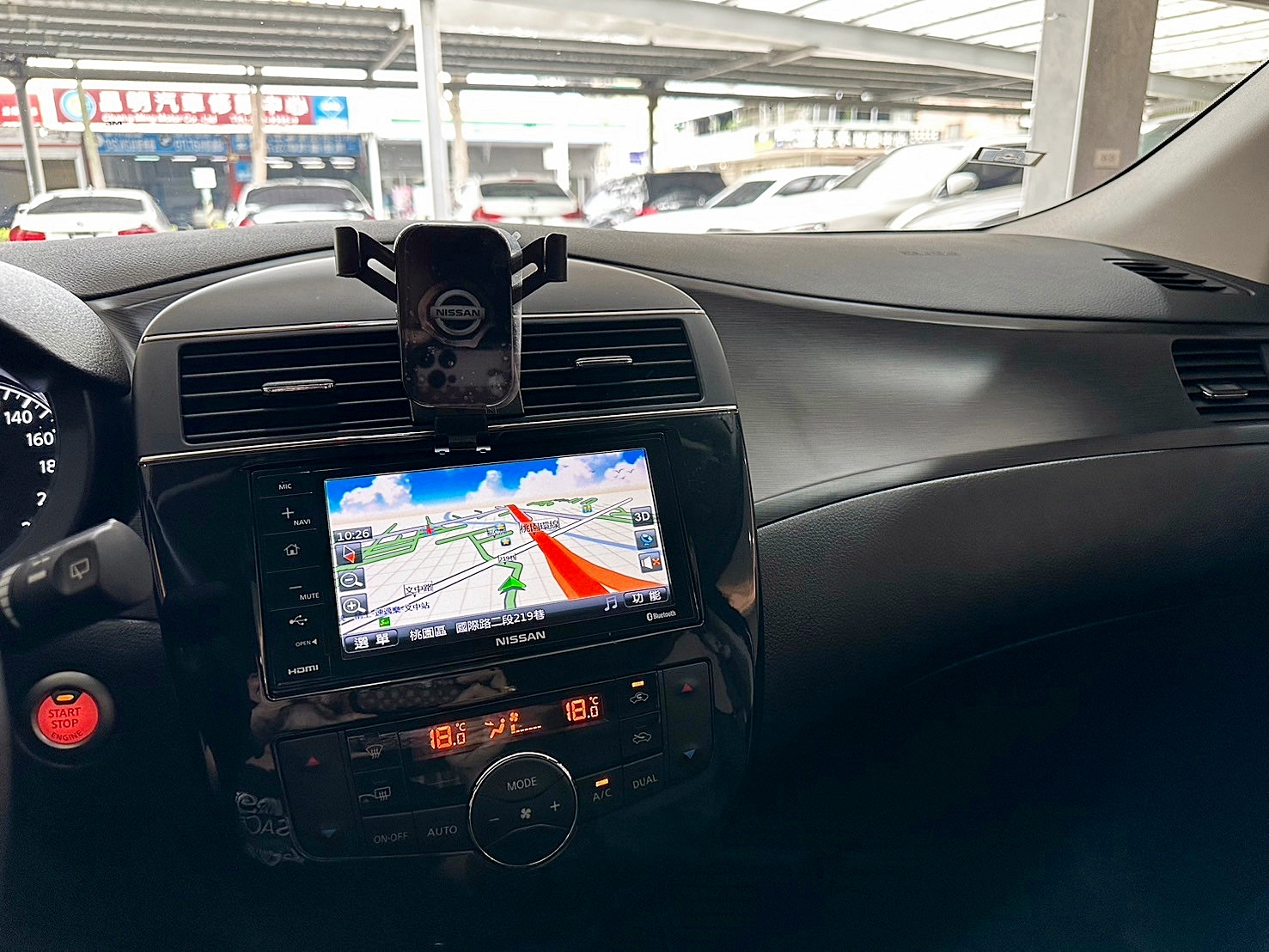 LINE:goodcar888 一手車僅跑七萬 全原廠保養2016年 Nissan Tiida 5D 1.6 豪華影音版 CVT無段變速 自然進氣   第10張相片