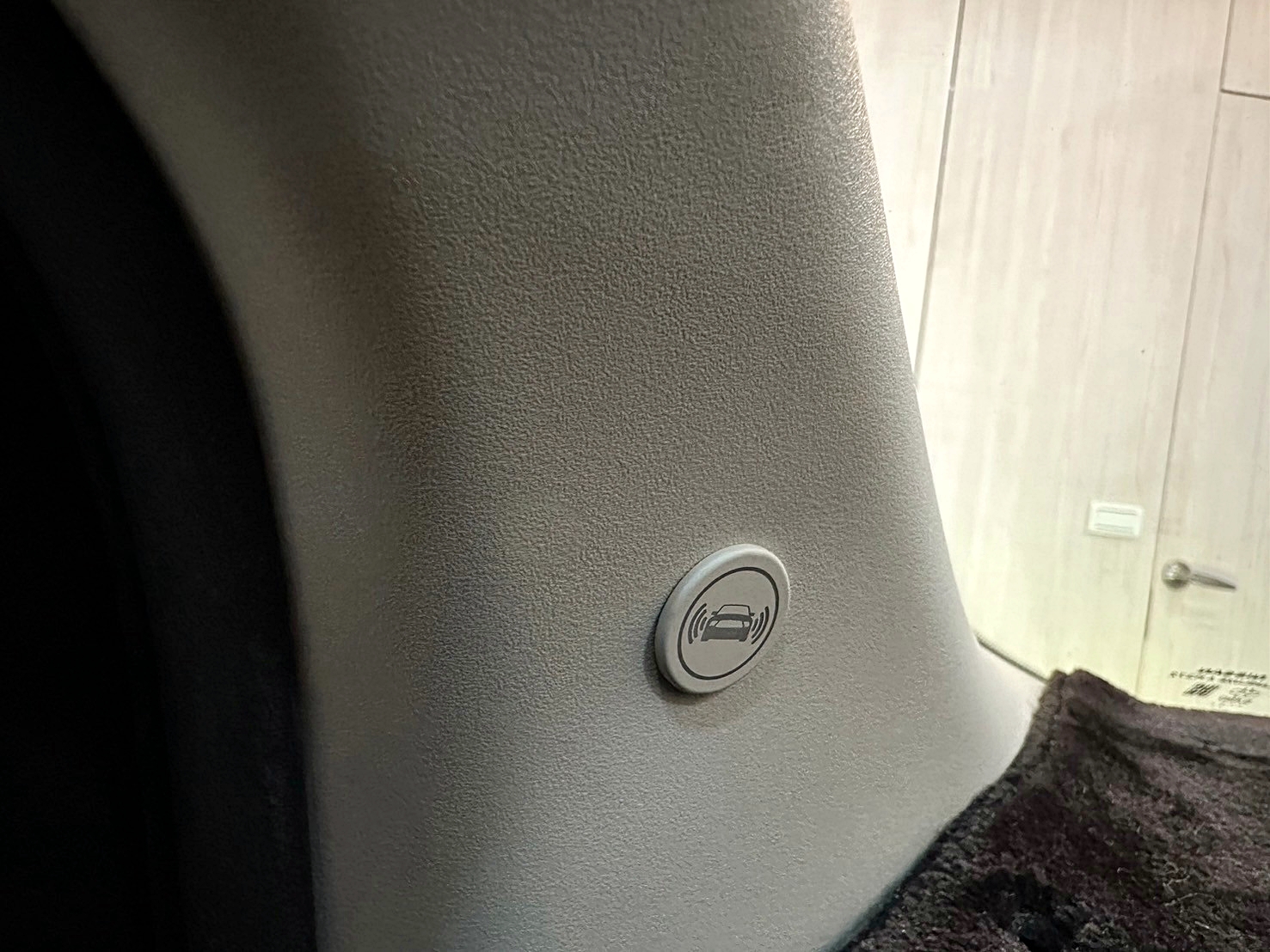 2018年 Nissan Tiida 5D 旗艦版 CVT無段變速 自然進氣 僅跑12萬 ✨盲點偵測  第6張相片
