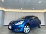 2015年 Nissan Tiida 5D 豪華影音版 僅跑13萬 CVT無段變速 自然進氣  第1張縮圖