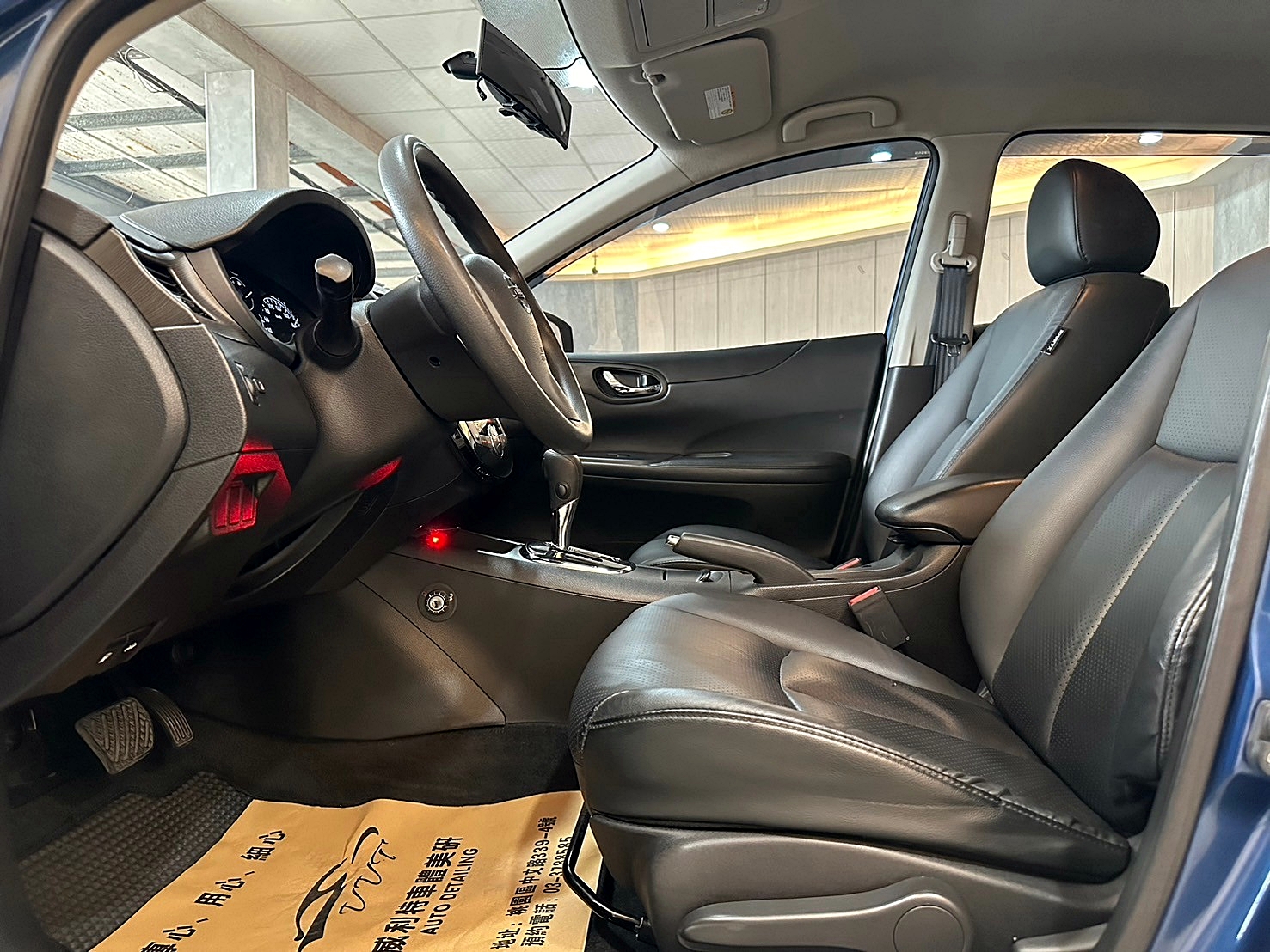 2015年 Nissan Tiida 5D 豪華影音版 僅跑13萬 CVT無段變速 自然進氣  第4張相片