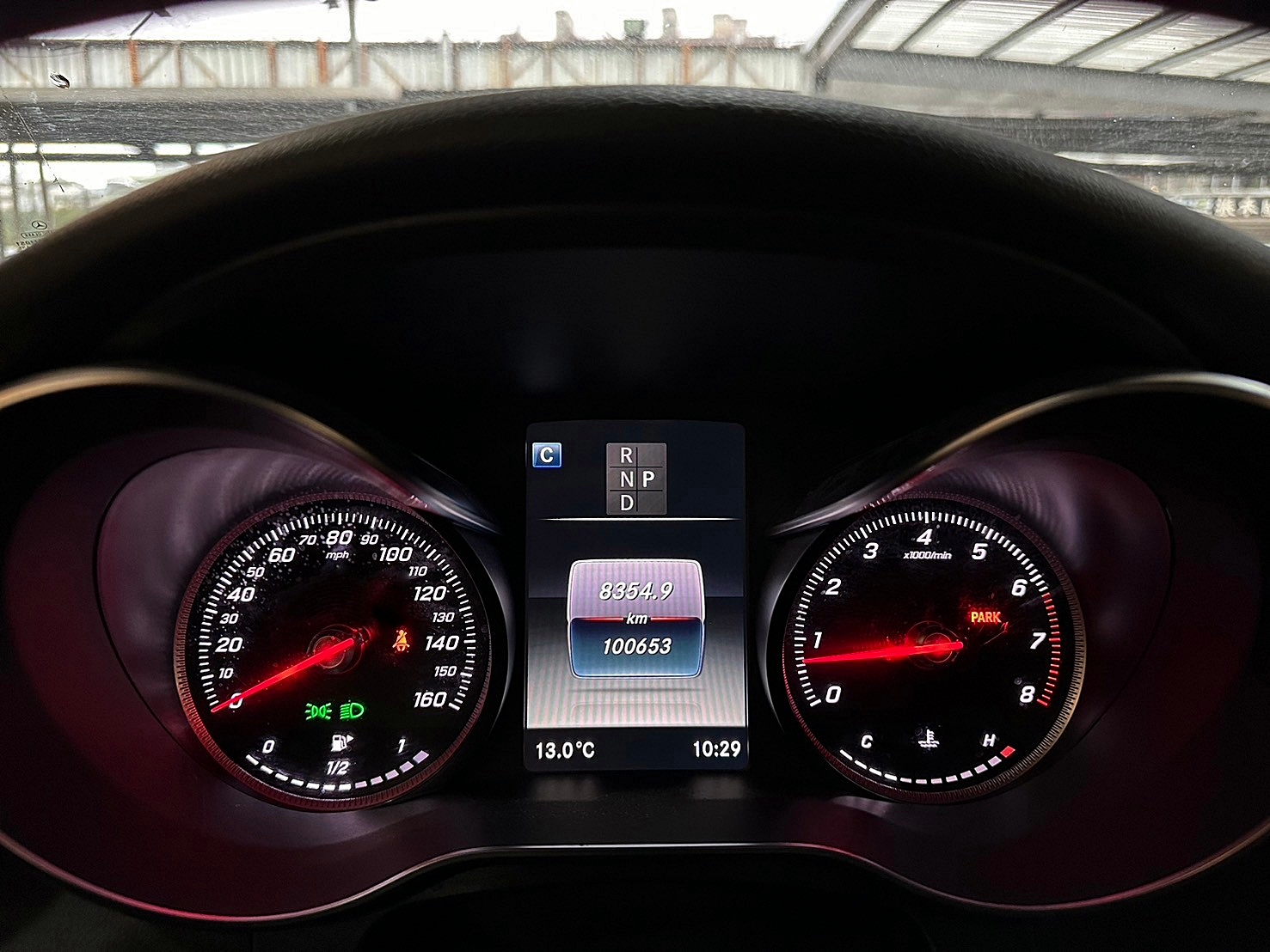 2017年 賓士 最暢銷SUV GLC300 全景天窗 一鍵啟動 電動尾門 可全額貸超貸30萬以  第8張相片