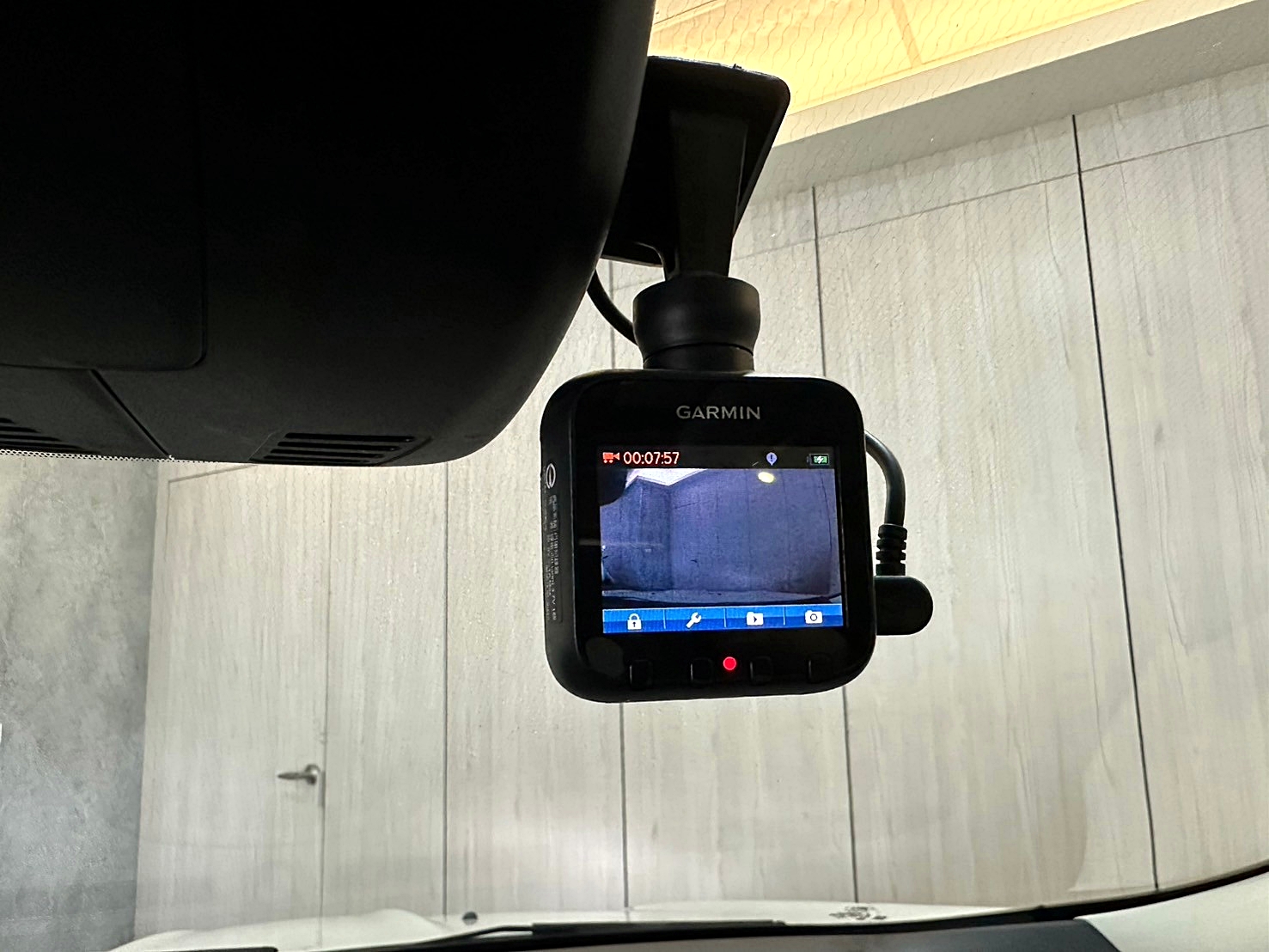 認證車兩年保固 2016年 Ford Kuga 2.0 旗艦型 4WD 新車價120萬 6速手自排 渦輪增壓  第9張相片