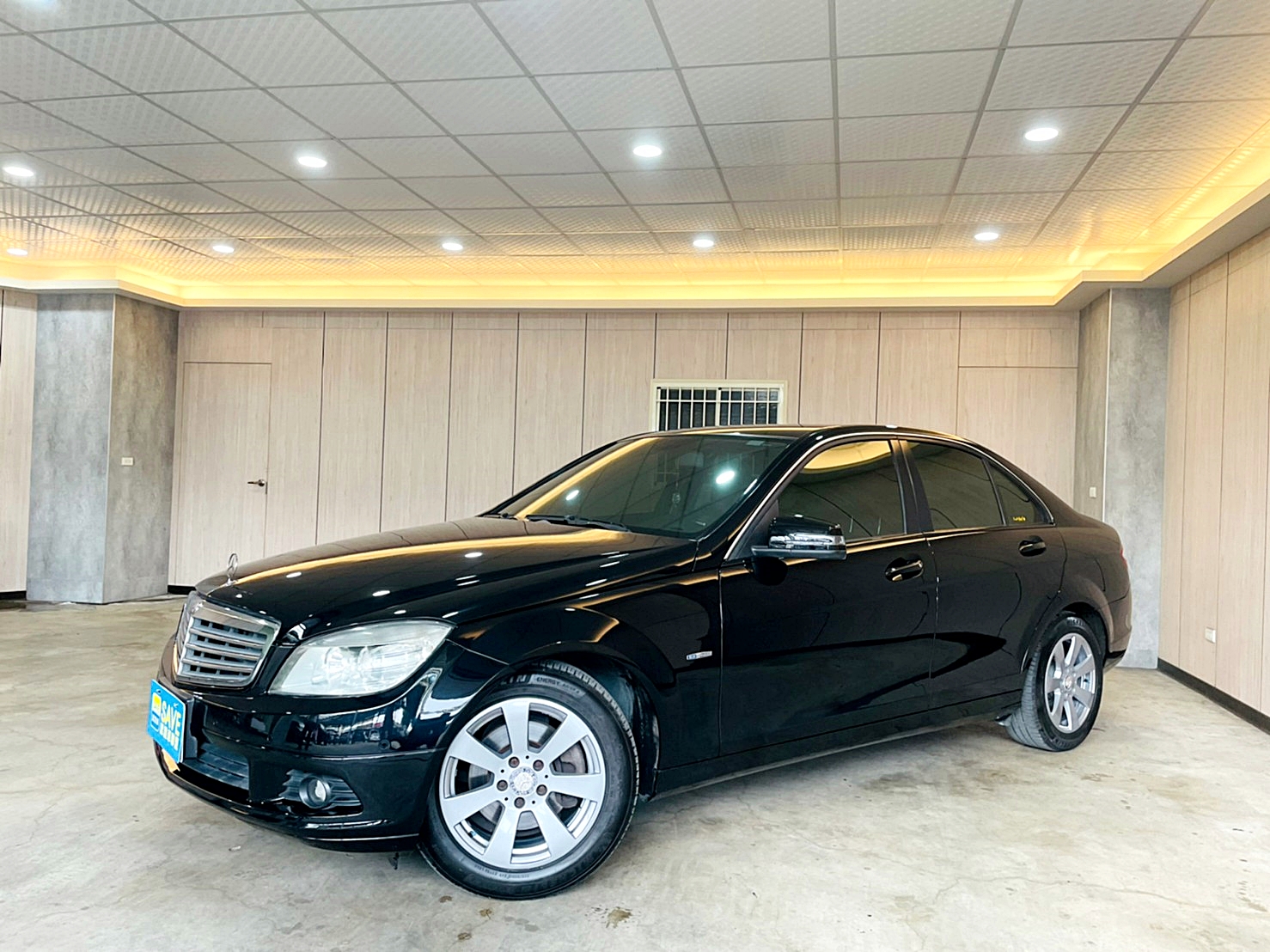 LINE:goodcar888 2010年 Benz C200 CGI 1.8 新車價205萬 5速手自排 渦輪增壓    第1張相片