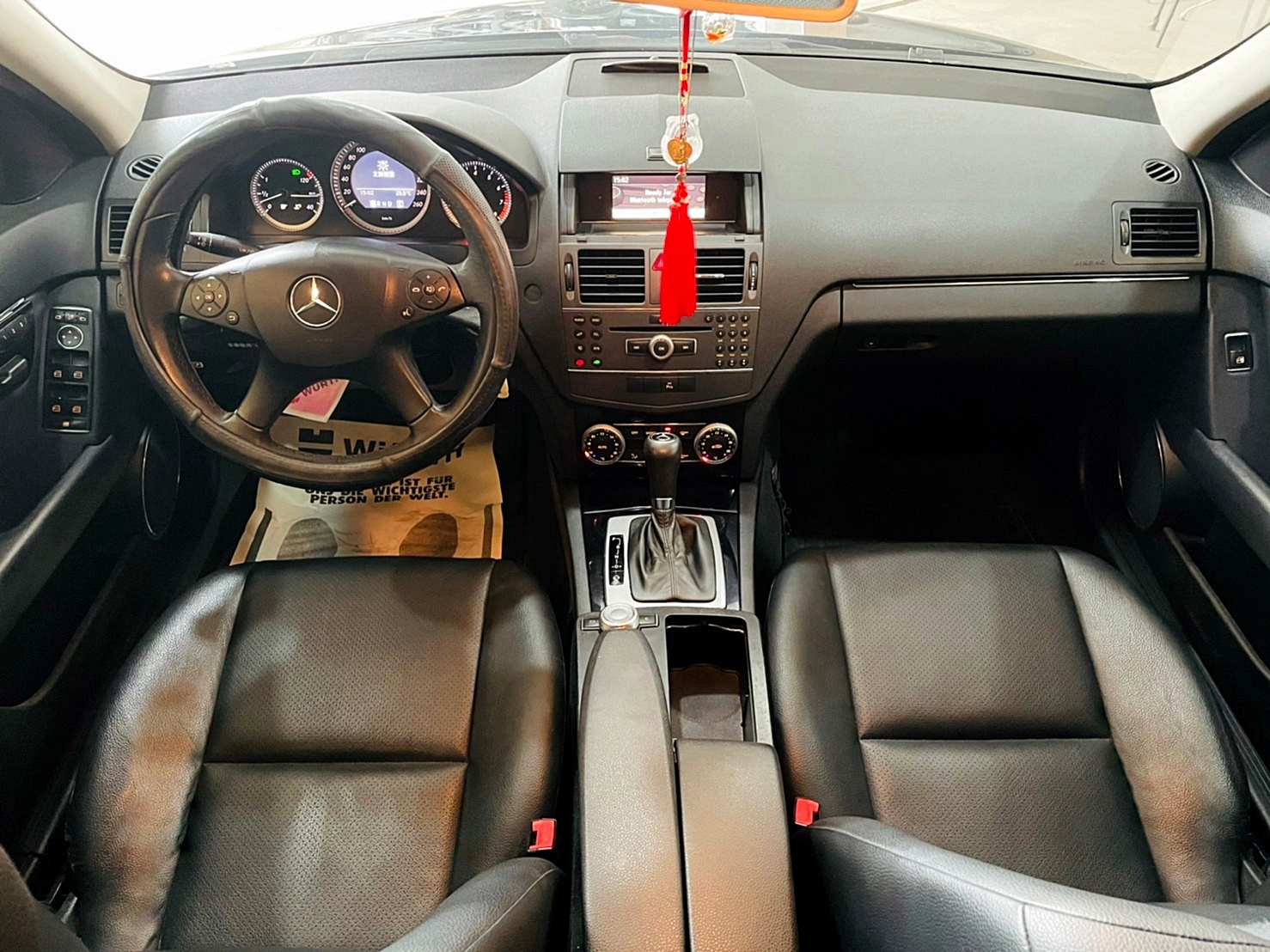 LINE:goodcar888 2010年 Benz C200 CGI 1.8 新車價205萬 5速手自排 渦輪增壓    第6張相片