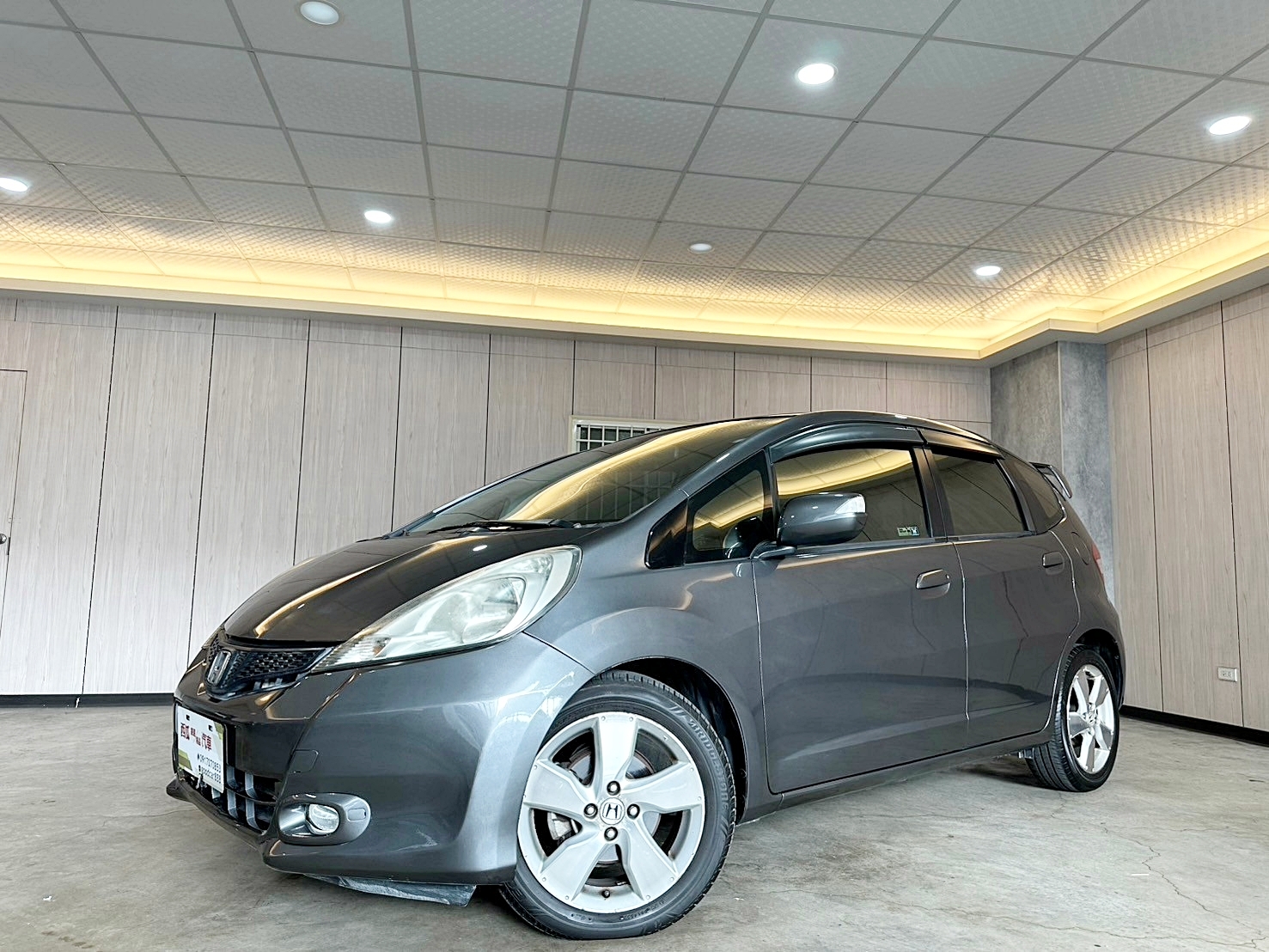 LINE:goodcar888 2012年 Honda Fit 1.5 VTi-S 僅跑九萬 一年跑約七千 5速手自排 自然進氣  第1張相片
