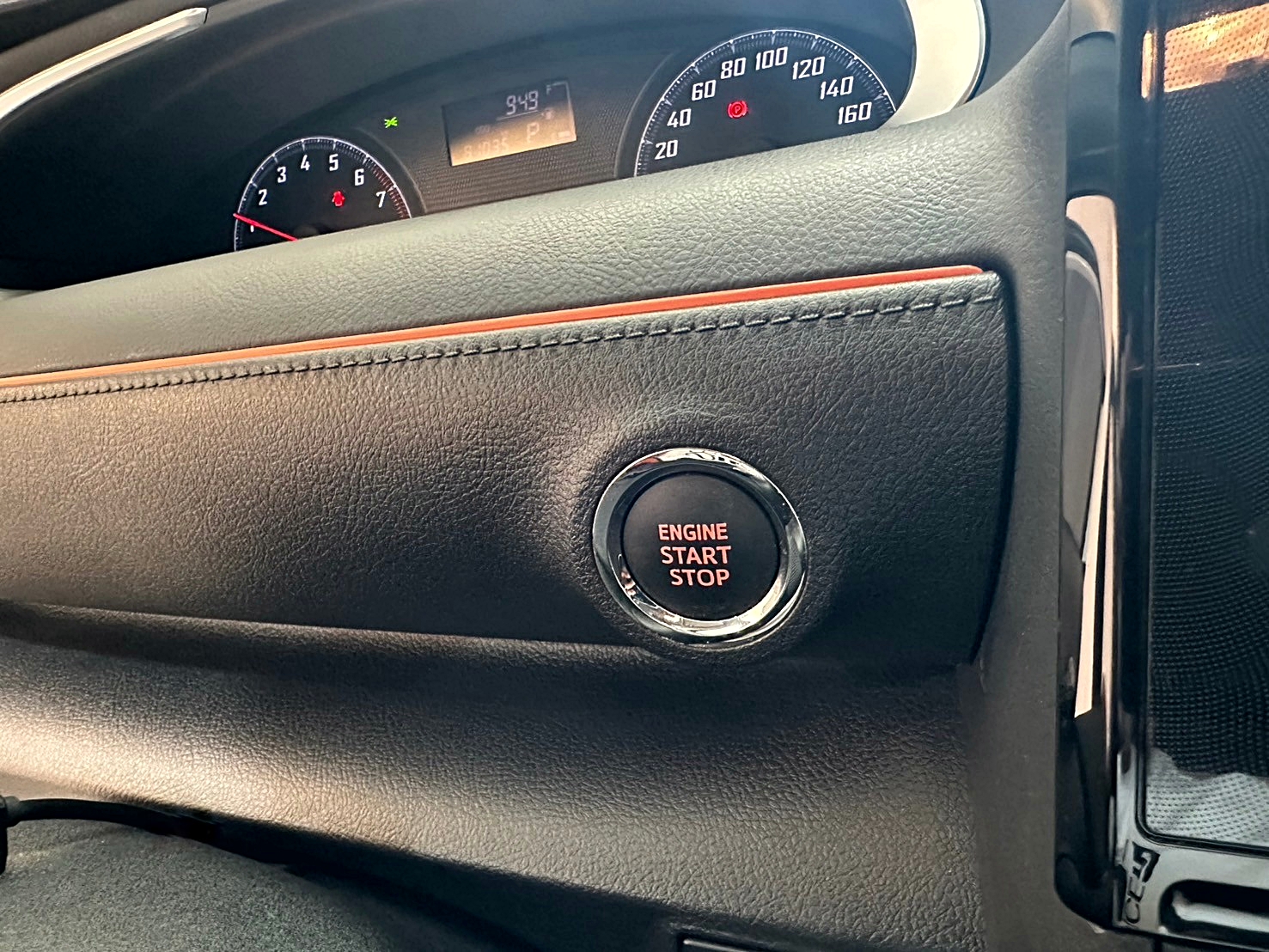 LINE:goodcar888 2020年 Toyota Sienta 五人座豪華 CVT無段變速 自然進氣 🔥APPLE CAR PLAY  第10張相片