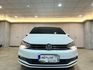 LINE:goodcar888 原廠保養 跑少 2016年 福斯 Touran 280 1.6 新車價124萬 僅跑八萬 全年度稅金只要一萬 雙離合器7速自手排 渦輪增壓 最高一公升可跑19.76km/ltr  第5張縮圖