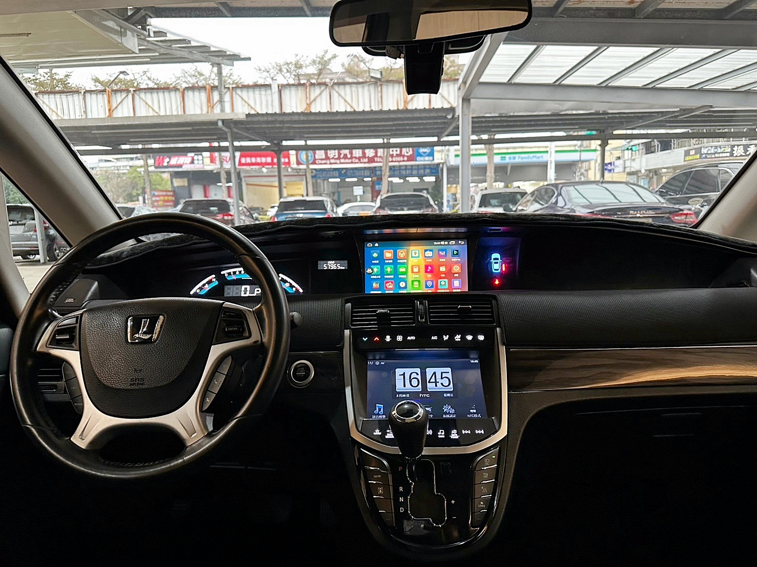 LINE:goodcar888 兩年保固 2015年 Luxgen M7 Turbo 旗艦型 新車價113萬 僅跑五萬 影音升級Android  第19張相片