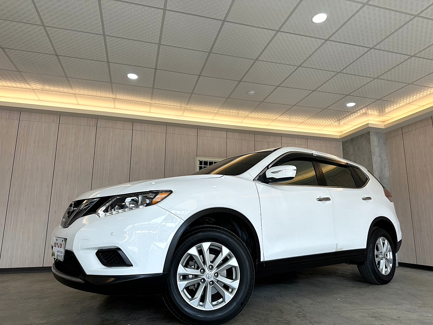 LINE:goodcar888 兩年保固 2015年 Nissan X-Trail 2.0 原廠保養 僅跑八萬 CVT 7速手自排 自然進氣  第1張相片