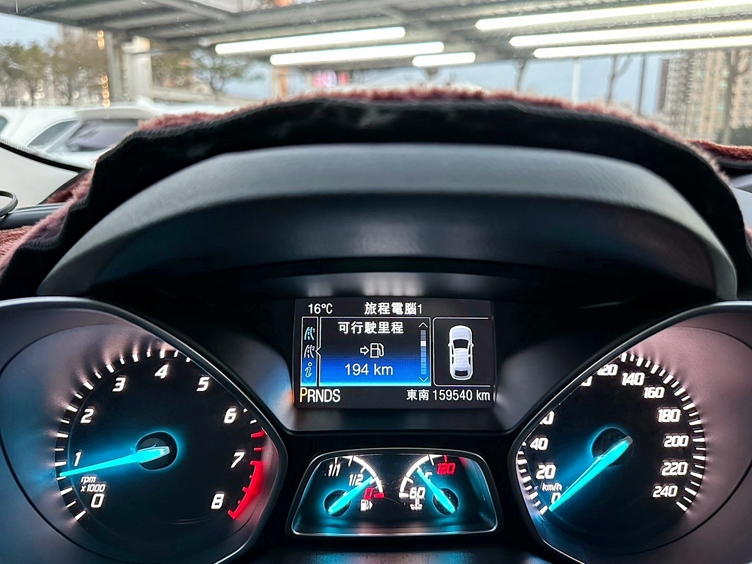 LINE:goodcar888 2015年 Ford Kuga 1.5時尚型 新車價93萬 6速手自排 渦輪增壓  第8張相片