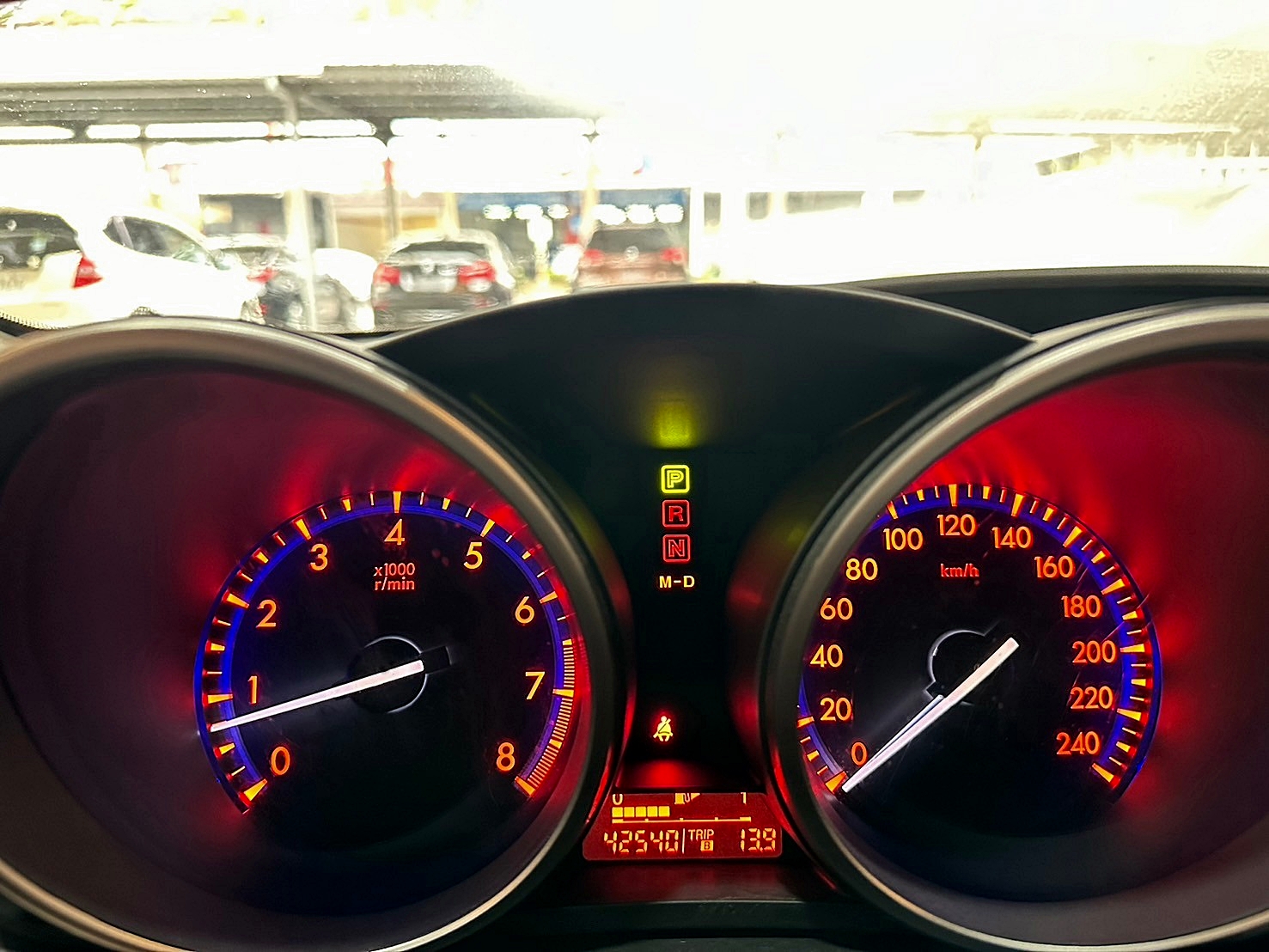LINE:goodcar888 2012年 Mazda 3 5D 2.0型運動版 全台唯一 僅跑四萬 一年僅跑三千多  第8張相片
