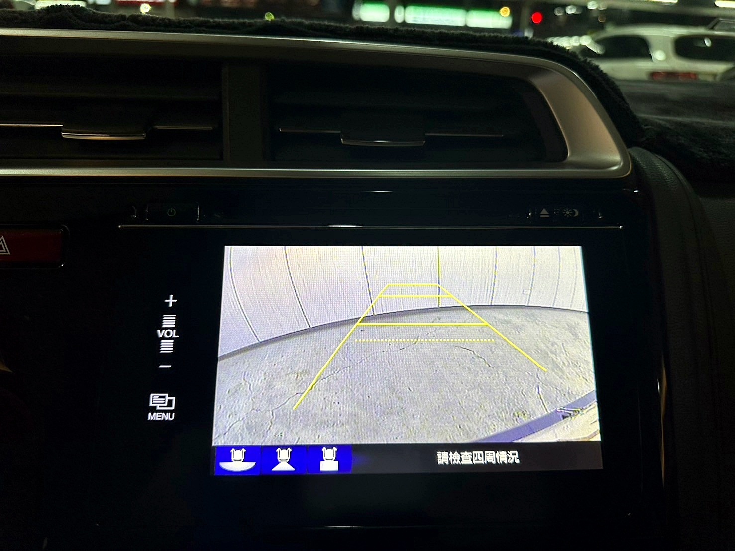 LINE:goodcar888 兩年保固 2015年 Honda Fit 1.5 S 新車價69萬 僅跑11萬 CVT 7速手自排 自然進氣 Michelin輪胎 GARMIN導航  第12張相片
