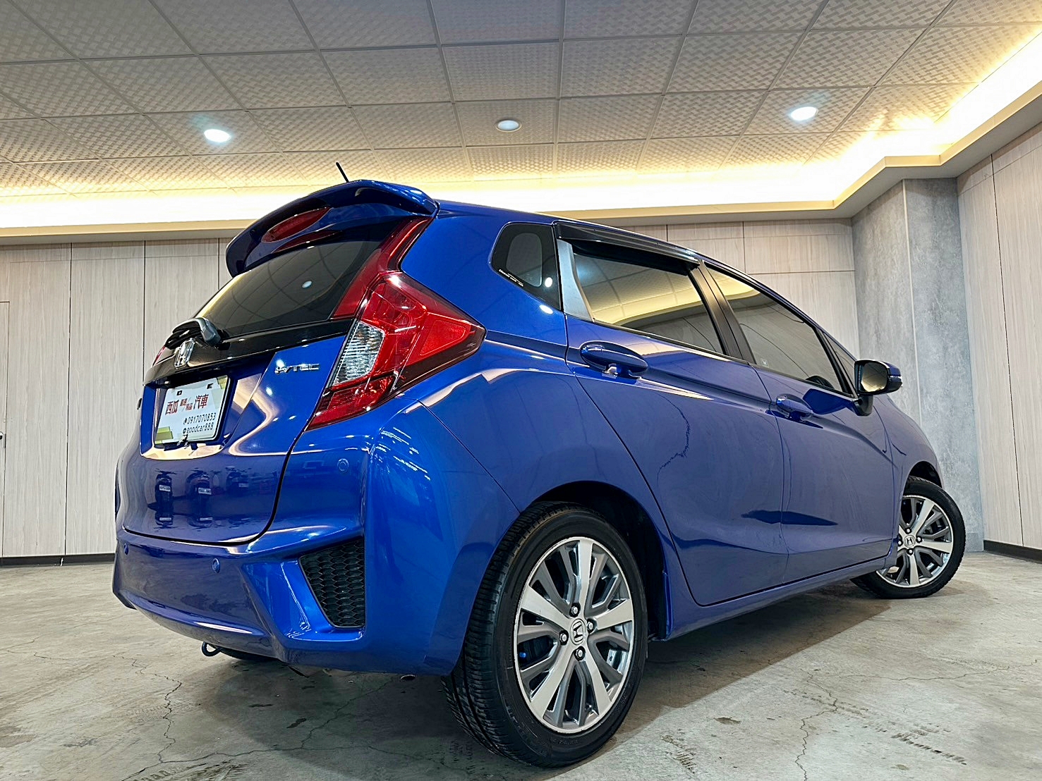 LINE:goodcar888 兩年保固 2015年 Honda Fit 1.5 S 新車價69萬 僅跑11萬 CVT 7速手自排 自然進氣 Michelin輪胎 GARMIN導航  第15張相片