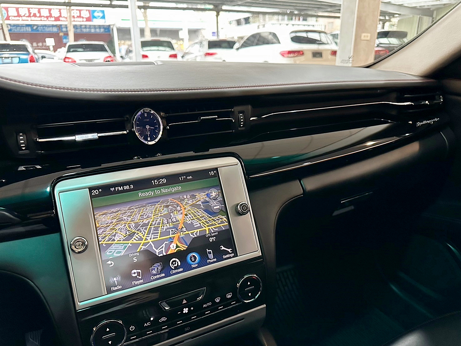 #新車價818萬店面開價99萬 #總代理原廠保養跑少 2015年 Maserati Quattroporte GTS 3.8 僅跑12萬 8速手自排 渦輪增壓 最大馬力530hp 3.8升雙渦輪增壓V8引擎 0~100km/h加速僅需4.7  第10張相片