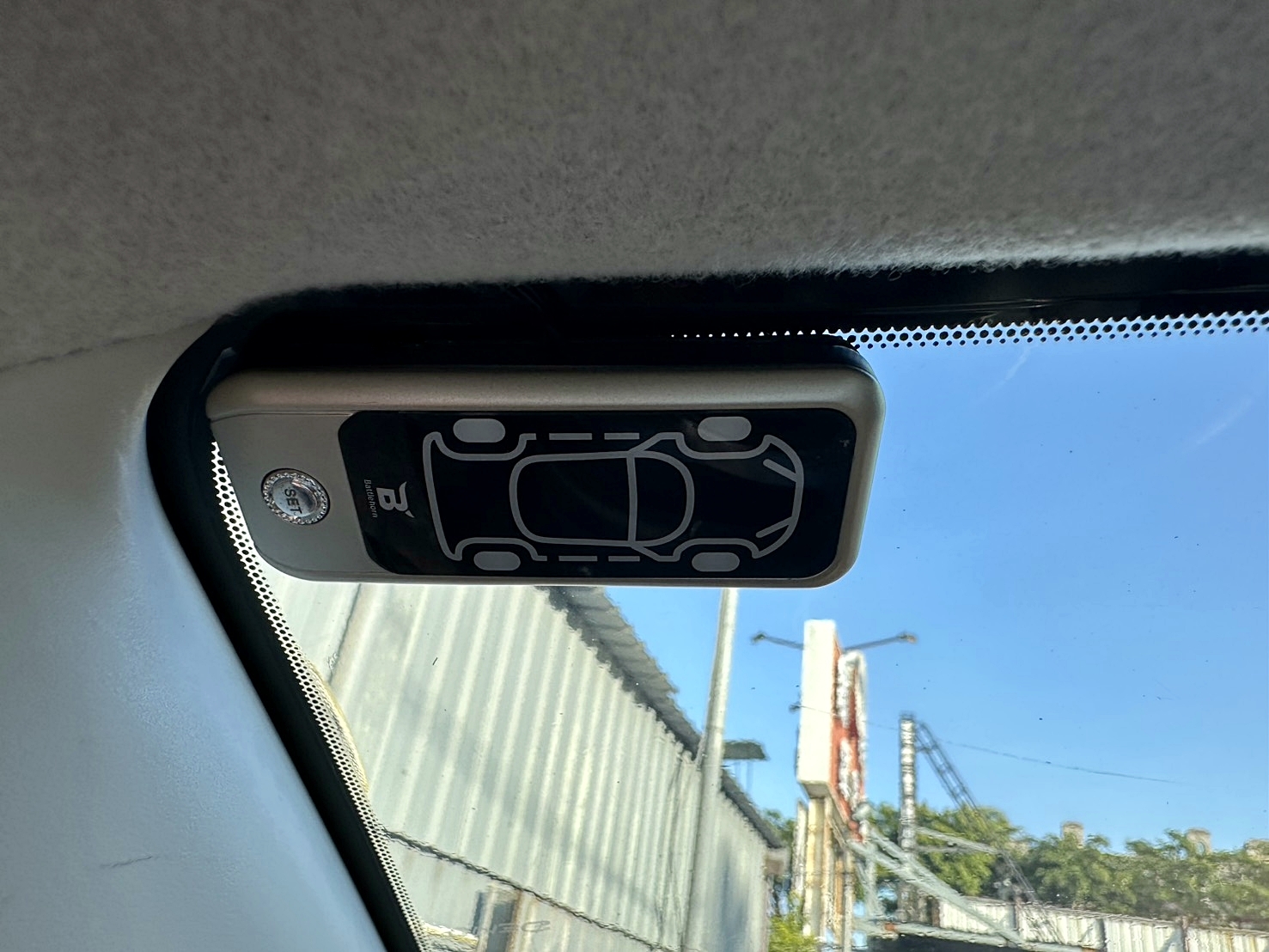 2013年 Mazda 2 1.5 頂級型 日本原裝進口 新車價70萬 僅跑十萬 一年僅跑八千公里  第6張相片