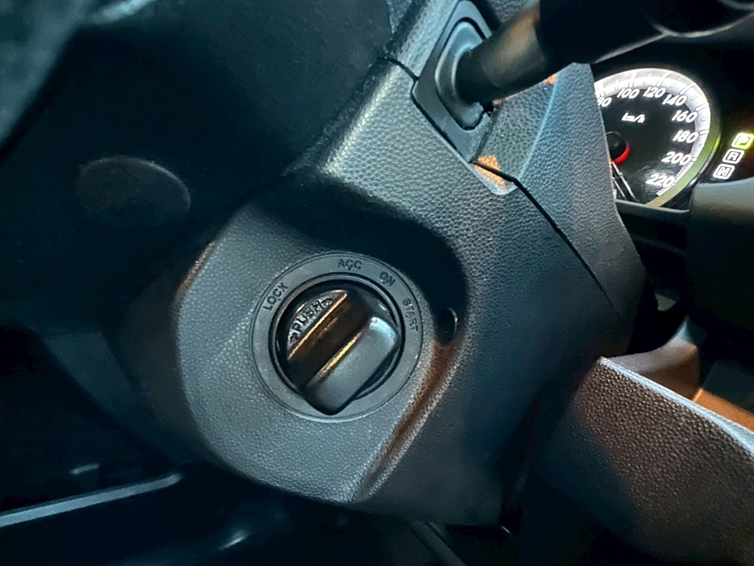 最頂級 雙電動滑門 2009年 Mazda 5 七人座頂級型 原廠保養 僅跑16萬 Michelin輪胎  第11張相片