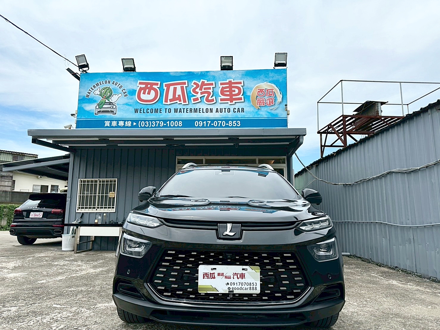 兩年保固 2020年 Luxgen URX 五人AR環景款 新車價95萬 6速手自排 渦輪增壓 SSR鋁圈 洩壓閥 電動尾門 (選配)  第2張相片