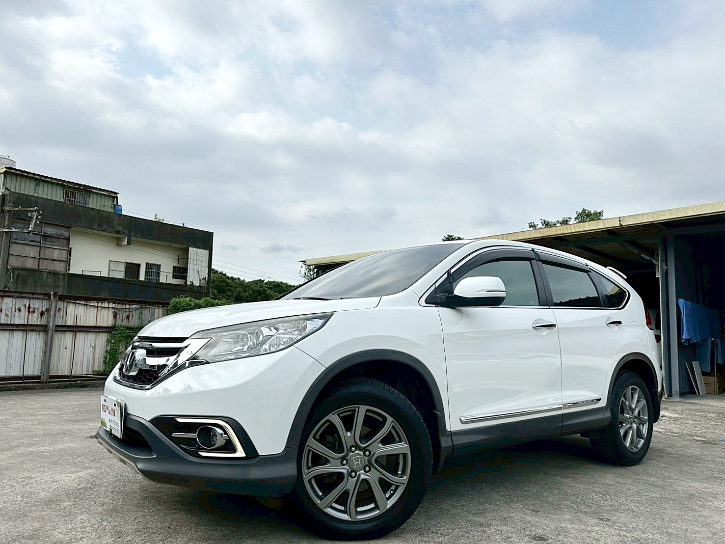 車庫車 兩年保固 2016年 Honda CR-V 2.4 VTi-S 原廠保養 僅跑八萬 新車價97萬  第1張相片