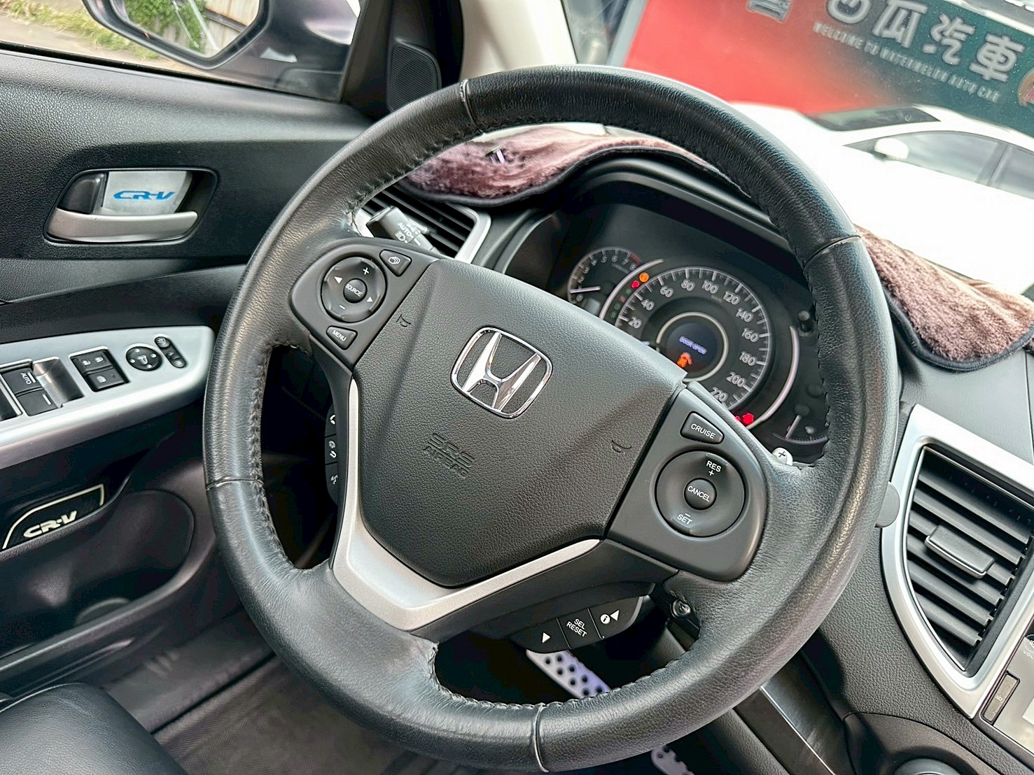 車庫車 兩年保固 2016年 Honda CR-V 2.4 VTi-S 原廠保養 僅跑八萬 新車價97萬  第8張相片