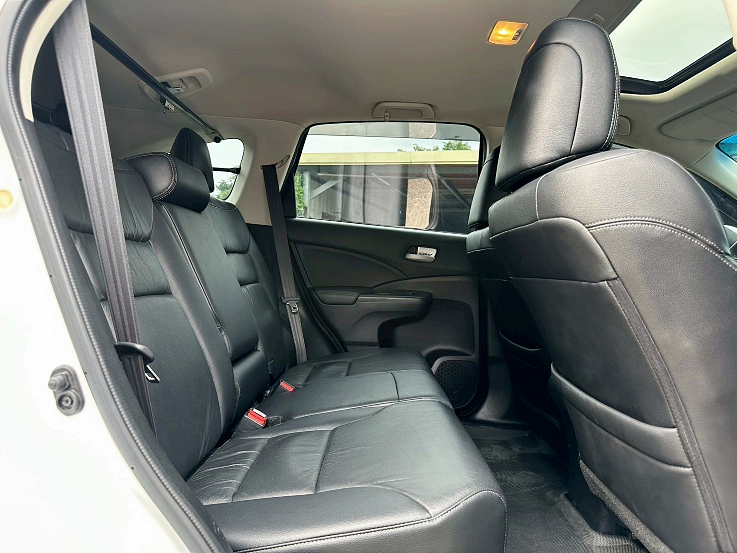 車庫車 兩年保固 2016年 Honda CR-V 2.4 VTi-S 原廠保養 僅跑八萬 新車價97萬  第16張相片