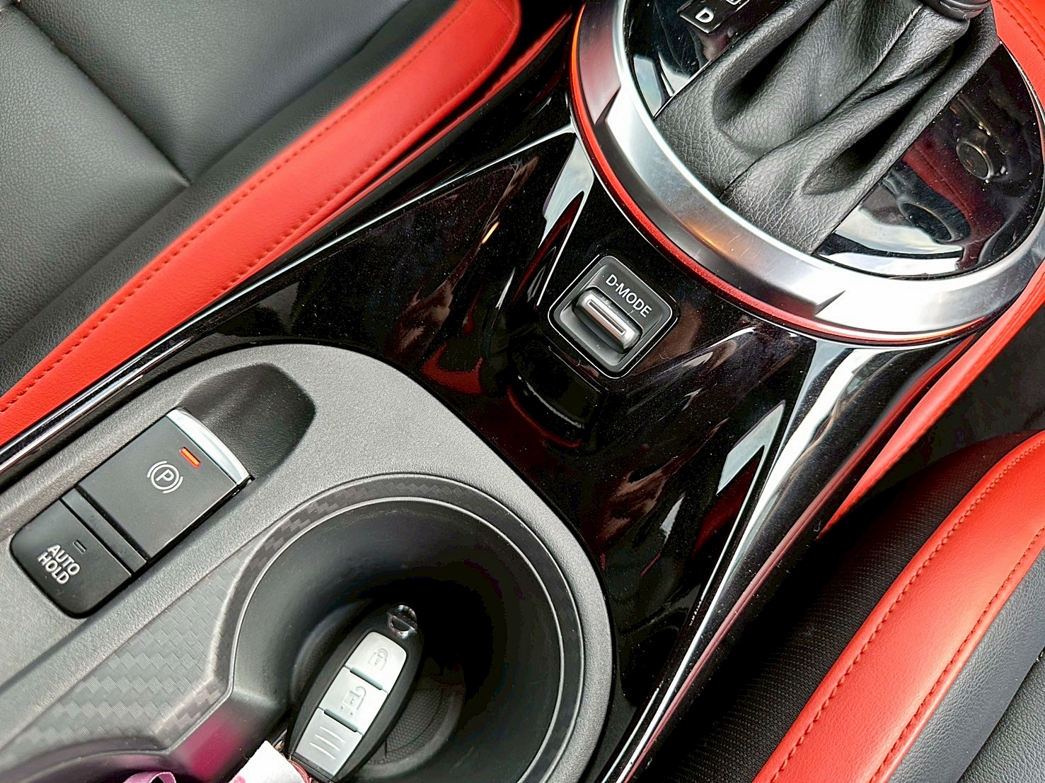 頂級 BOSE音響 2021年 Nissan Juke 1.0駕趣享樂版 新車價99萬 原廠保養 僅跑八萬 雙離合器7速自手排 渦輪增壓  第14張相片