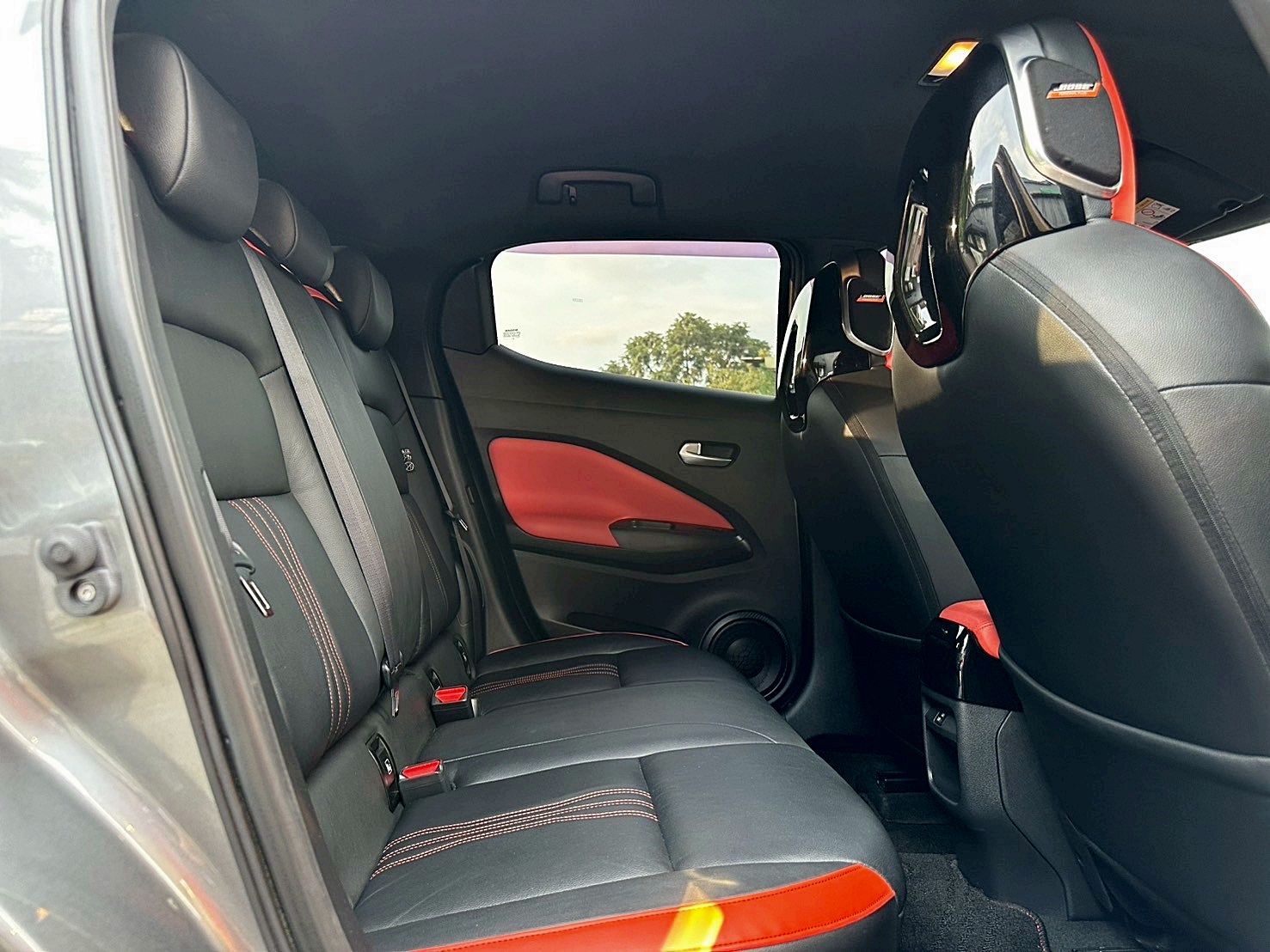 頂級 BOSE音響 2021年 Nissan Juke 1.0駕趣享樂版 新車價99萬 原廠保養 僅跑八萬 雙離合器7速自手排 渦輪增壓  第15張相片