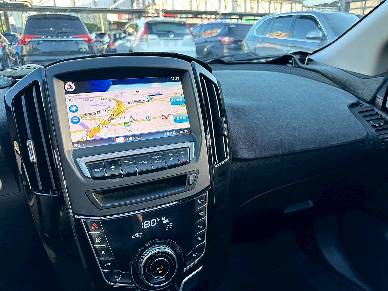 認證車兩年保固 2016年 Luxgen U6 Turbo ECO Hyper 1.8經典型 原廠保養 跑少  第13張相片