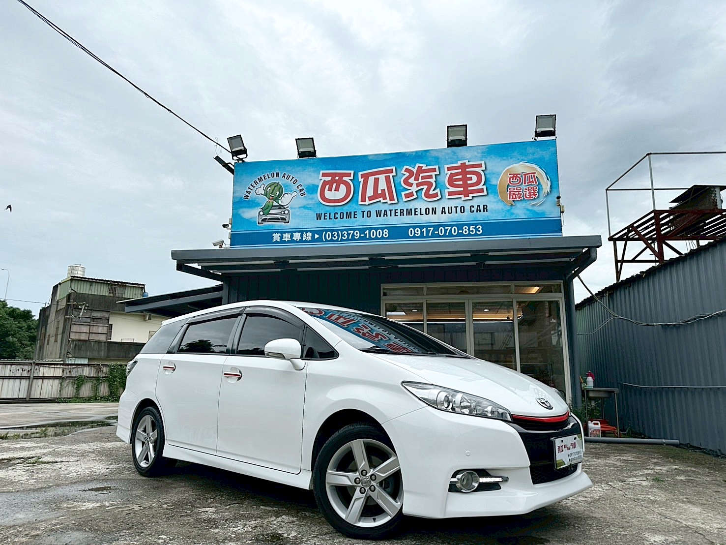 跑少 車庫車 2016年 Toyota Wish 2.0尊爵 CVT 7速手自排 僅跑13萬 新車價86萬 大螢幕安卓機  第4張相片