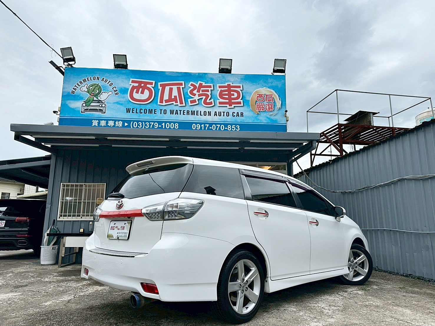 跑少 車庫車 2016年 Toyota Wish 2.0尊爵 CVT 7速手自排 僅跑13萬 新車價86萬 大螢幕安卓機  第16張相片