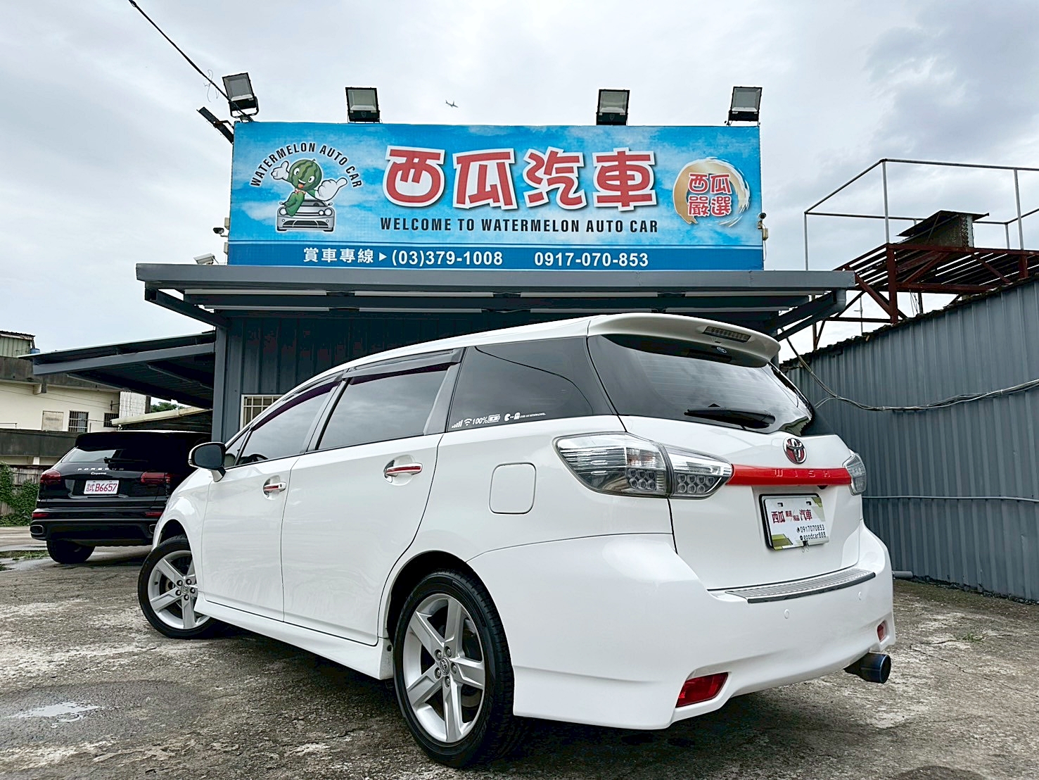 跑少 車庫車 2016年 Toyota Wish 2.0尊爵 CVT 7速手自排 僅跑13萬 新車價86萬 大螢幕安卓機  第18張相片
