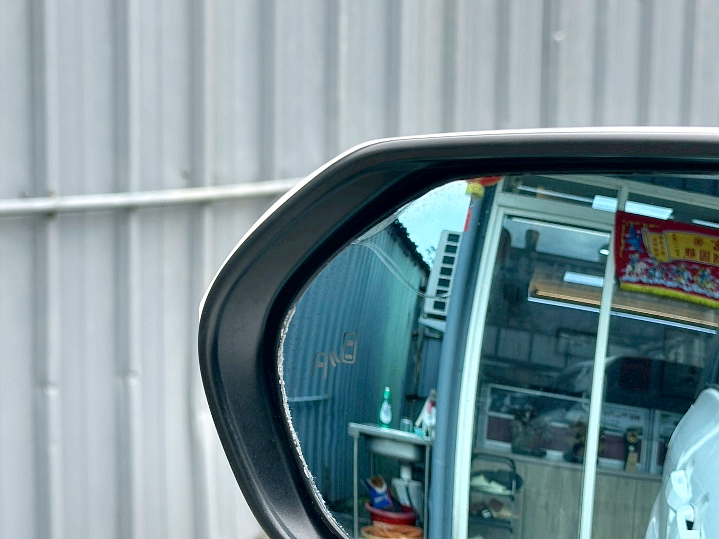 LINE ID:goodcar888七人座 電動滑門 教師用車 認證好兩年保固 Toyota Sienta 7人座豪華＋ 新車價81.5萬 CVT無段變速 自然進氣  第4張相片