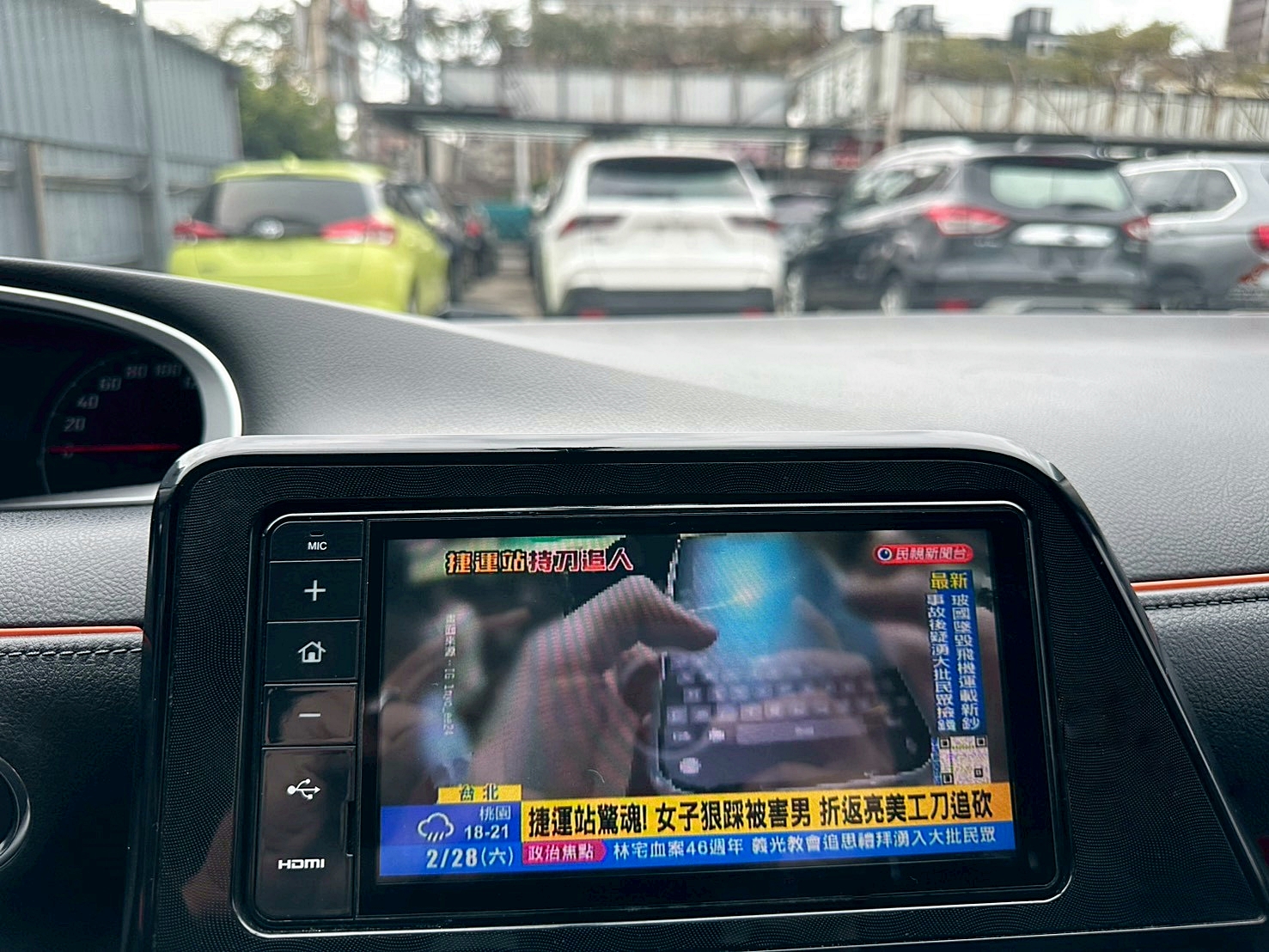 LINE ID:goodcar888七人座 電動滑門 教師用車 認證好兩年保固 Toyota Sienta 7人座豪華＋ 新車價81.5萬 CVT無段變速 自然進氣  第20張相片