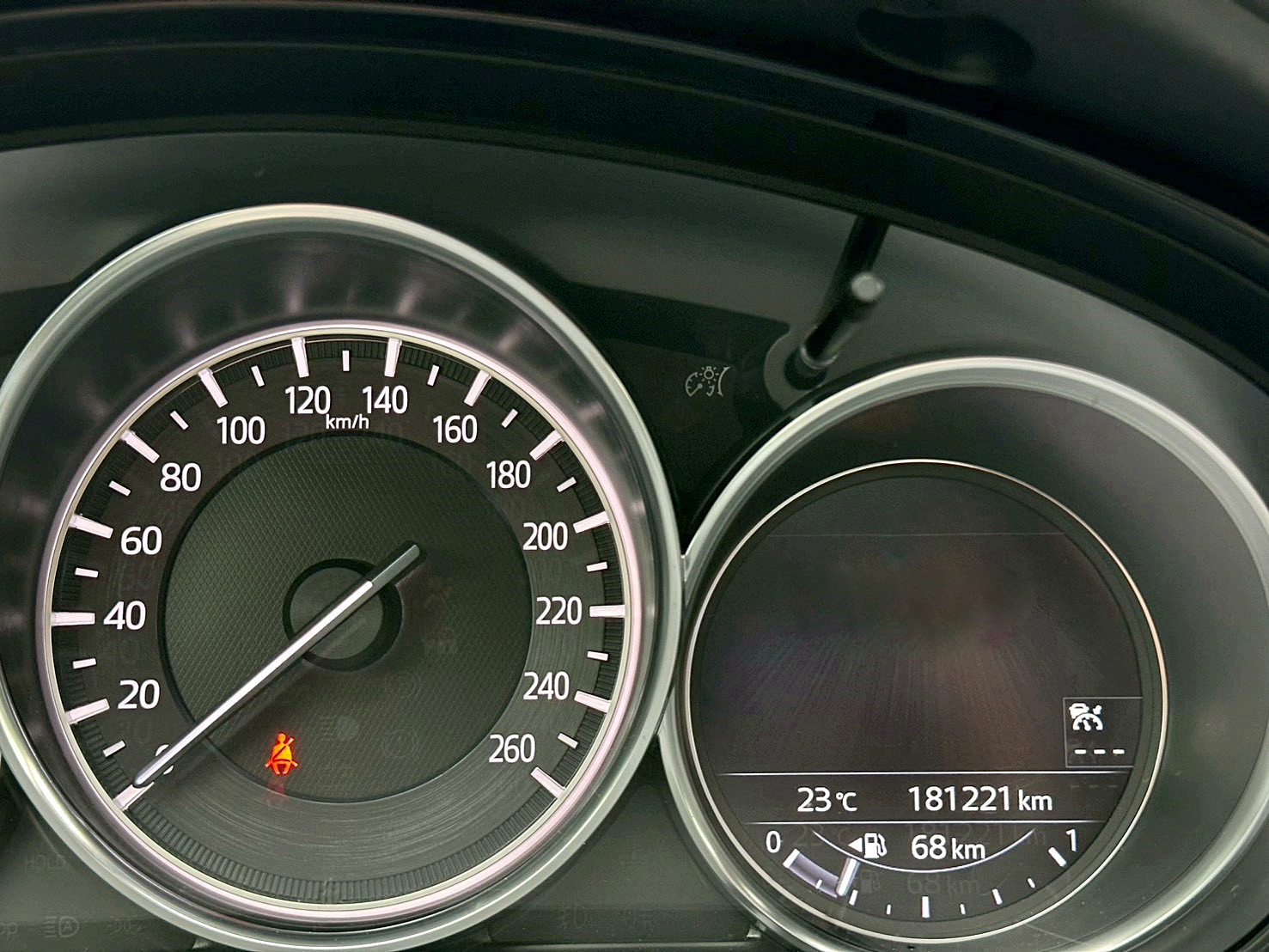 LINE ID:goodcar888 2017年 Mazda CX-9 SKY-G AWD旗艦型 四輪傳動 新車價177萬 七人座  第8張相片