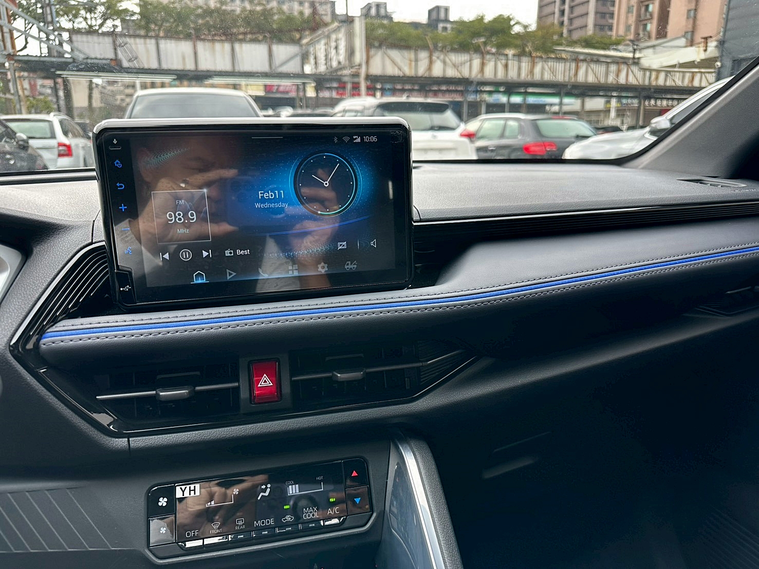 LINE ID:goodcar888 一年車現買現賺價差 2025年 Toyota Yaris Cross 1.5酷動版 新車價73.5萬 原廠保養 保固中 僅跑1.3萬  第12張相片