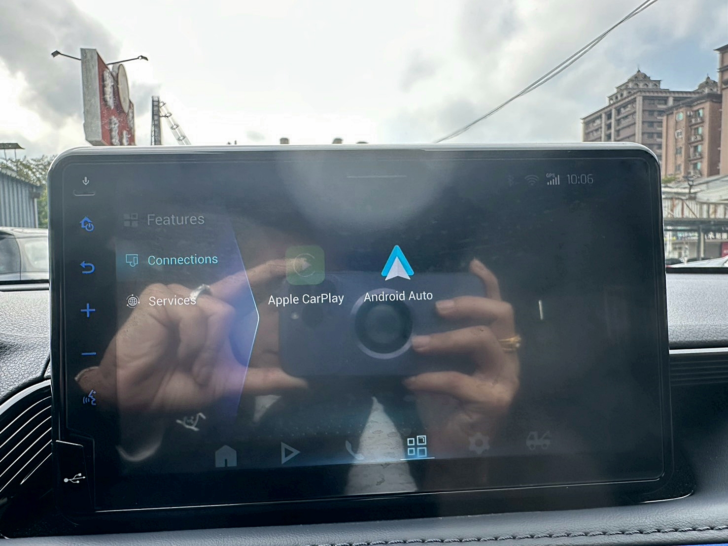 LINE ID:goodcar888 一年車現買現賺價差 2025年 Toyota Yaris Cross 1.5酷動版 新車價73.5萬 原廠保養 保固中 僅跑1.3萬  第20張相片