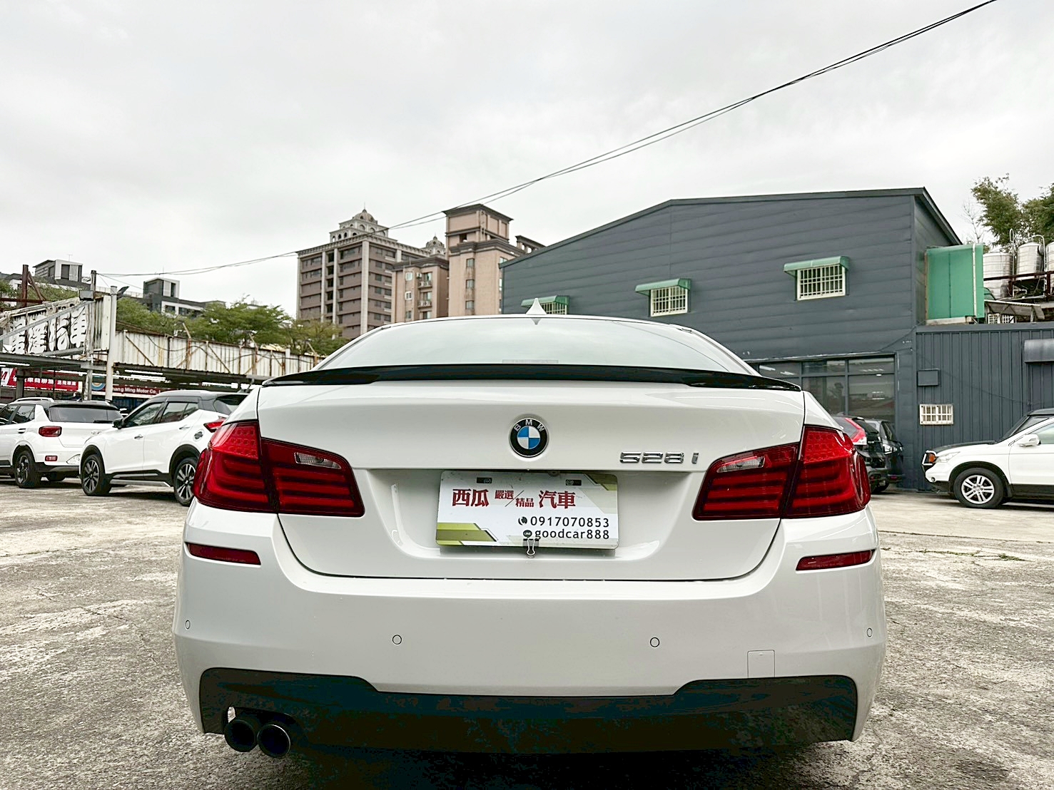 LINE ID:goodcar888 2012年 BMW 528i 2.0 領航版 新車價318萬 8速手自排 渦輪增壓 僅跑13萬 大螢幕安卓機  第16張相片