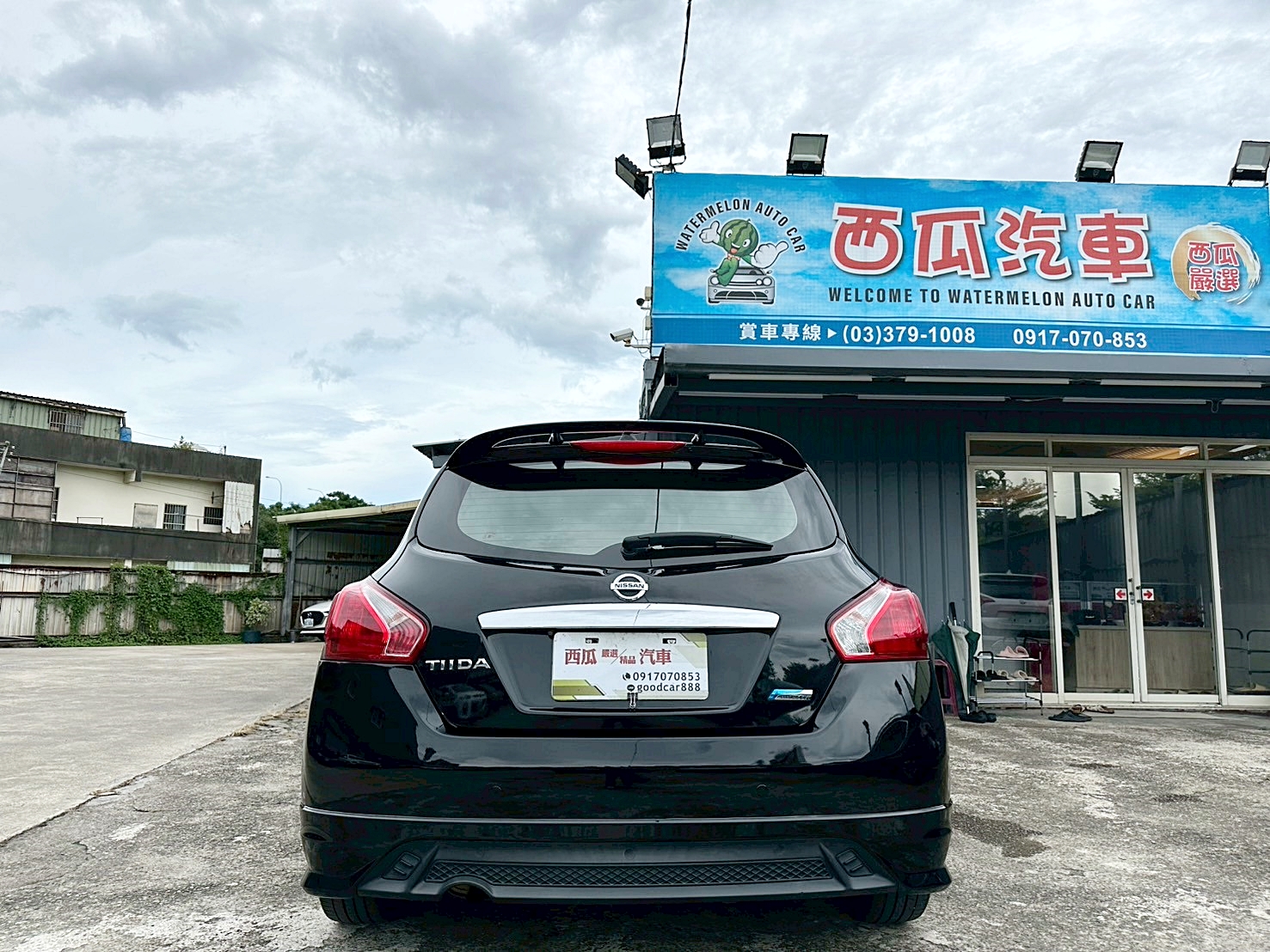 LINE ID:goodcar888 2016年 Nissan Tiida 5D 豪華影音版 CVT無段變速 自然進氣 電子式後視鏡 大螢幕安卓機 I-KEY免鑰匙啟動  第16張相片
