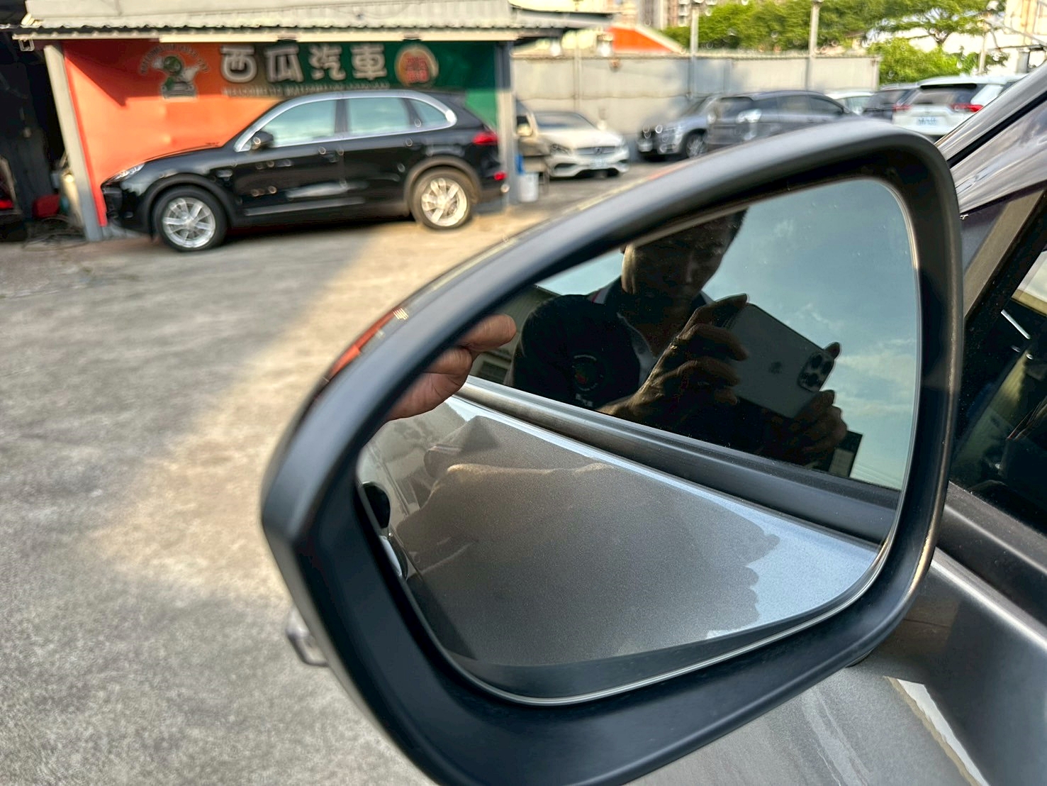 LINE ID:goodcar888 2021年 Nissan Juke 1.0駕趣享樂版 新車價99萬 原廠保養 僅跑八萬  第5張相片