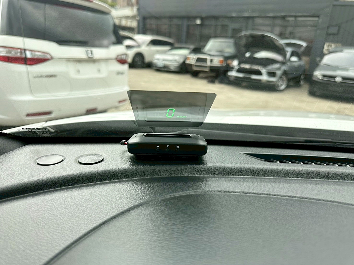 LINE ID:goodcar888 #認證車原版件全省兩年保固 2021年 Nissan Kicks 1.5智行旗艦版 原廠選配黑車頂 僅跑兩萬  第8張相片