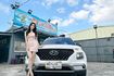 LINE ID:goodcar888 2023年 Hyundai Venue 1.6懷特黑B&W CVT 8速手自排 自然進氣 最頂級 跑四萬  第2張縮圖