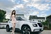 LINE ID:goodcar888 2023年 Hyundai Venue 1.6懷特黑B&W CVT 8速手自排 自然進氣 最頂級 跑四萬  第3張縮圖