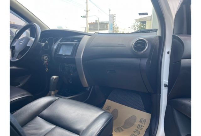 2009年 Nissan Livina實跑9萬3~  第8張相片