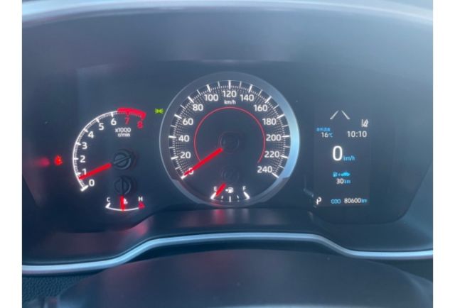 2021年 Toyota Altis實跑8萬~原鈑件  第12張相片