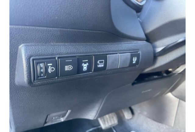 2021年 Toyota Altis實跑8萬~原鈑件  第15張相片
