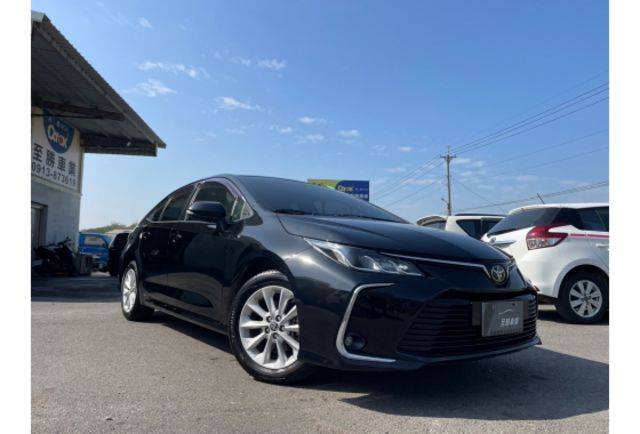 2019年 Toyota Altis里程跑12萬~  第1張相片