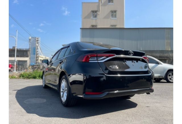 2019年 Toyota Altis里程跑12萬~  第3張相片