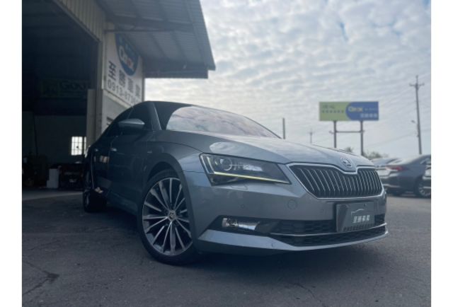 2016年SKODA  SuperB 2.0 4x4里程跑13萬  第1張相片