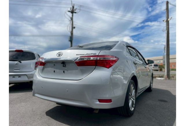 2014 Toyota Altis 原車原鈑件 一年跑不到一萬公里  第4張相片