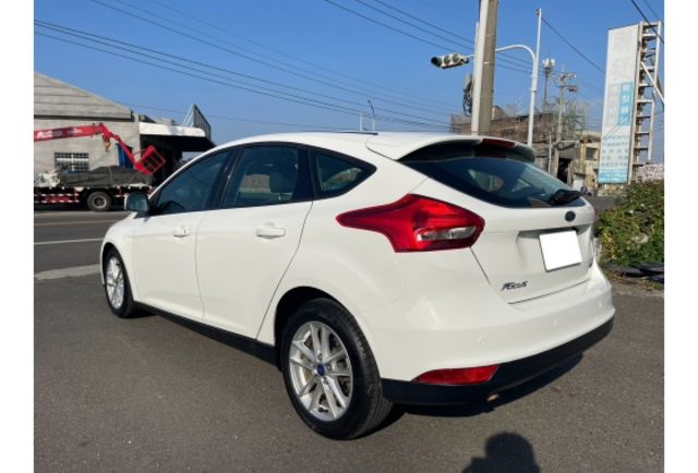 2016 Ford Focus 1.0  第2張相片