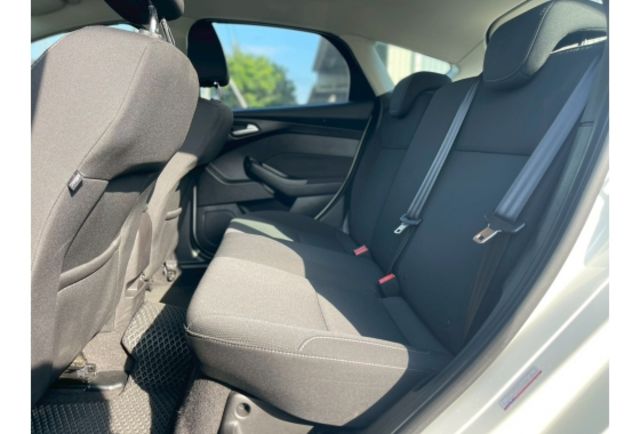 2016 Ford Focus 1.0  第9張相片